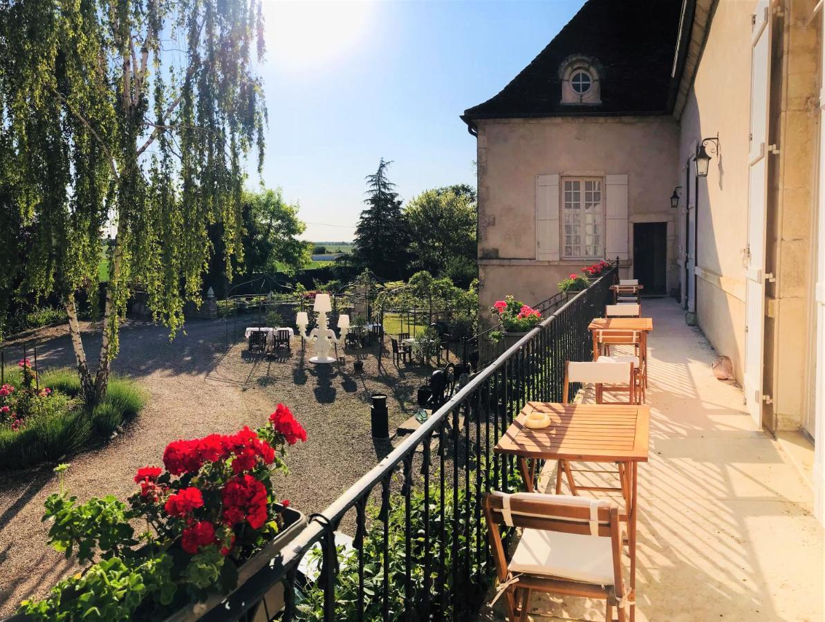 Domaine Pont Juillet Bed & Breakfast Fontaines  Exterior photo